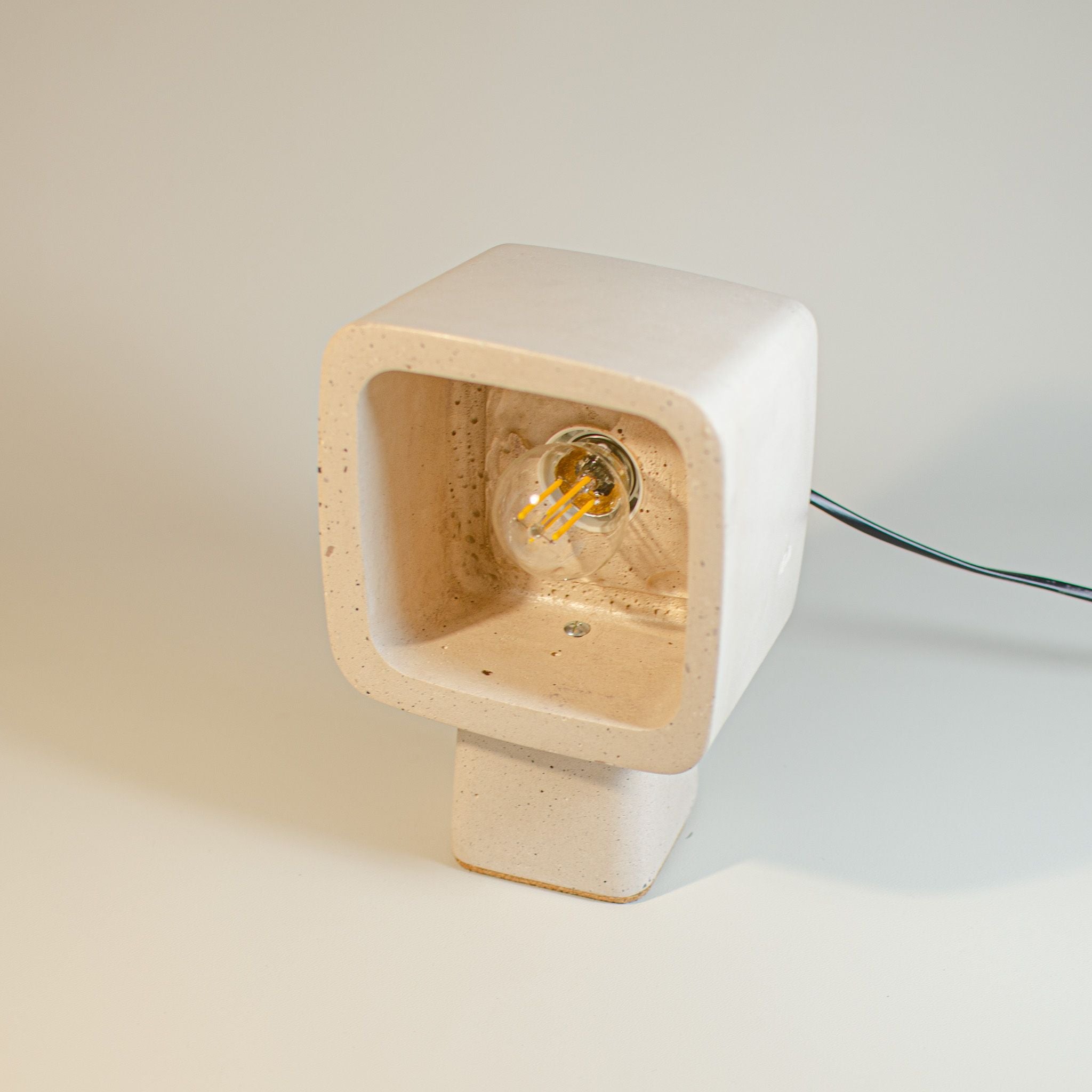 Grigri Les ateliers DADA - Lampe Barcelona - 3